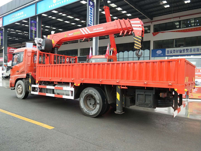 東風(fēng)天錦與徐工隨車吊平板車價格對比與市場分析