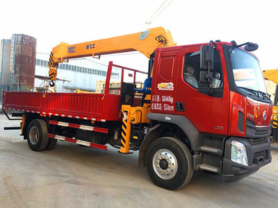 徐工與程力隨車吊報(bào)價(jià)解析 東風(fēng)系列隨車吊選購指南